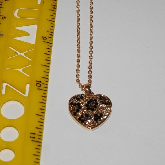 Neiman Marcus Barzel 18K Gold Plated Leopard Heart Necklace - Picture 5 of 6